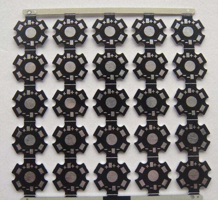 Fabricación de PCB de alto rendimiento y avanzado para productos UPS con acabados superficiales libres de plomo