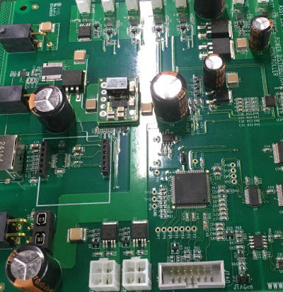 4 capas de montaje de placas de circuitos impresos para la industria TIC realizado y prueba funcional