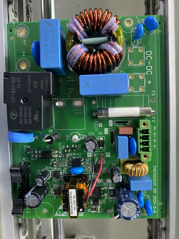 Equipo de protección contra sobretensiones con acabado superficial sin plomo HASL con control de impedancia que garantiza una gestión duradera y de sobretensiones eléctricas