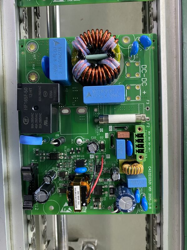 Equipo de protección contra sobretensiones con acabado superficial sin plomo HASL con control de impedancia que garantiza una gestión duradera y de sobretensiones eléctricas