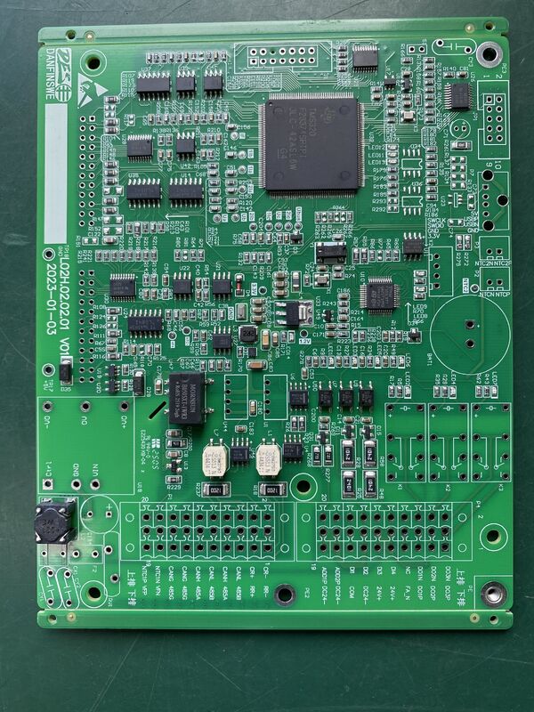 Servicio de fabricación electrónica personalizada EMS PCBA Compatibilidad universal de 1 a 32 capas 1200 mm 400 mm