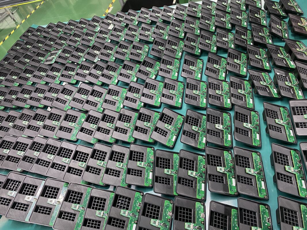 Control de impedancia Asamblea de PCB industrial con espesor de 0,3 mm a 6 mm y espacio de bola mínimo de 0,3 mm Pitch más pequeño que 0,5 mm Placas de circuito de soporte