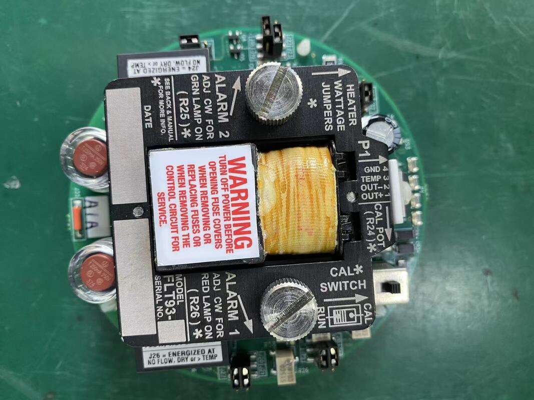 Fabricación de placas de circuito rígido de 0,8 mm a 2,0 mm de grosor con contorno de PCB cuadrado diseñado para la fabricación electrónica
