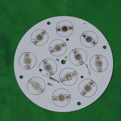 Rogers Material Base PCB ROHS SMT ENIG DIY Metal PCB de la Junta Circuito 5G Red